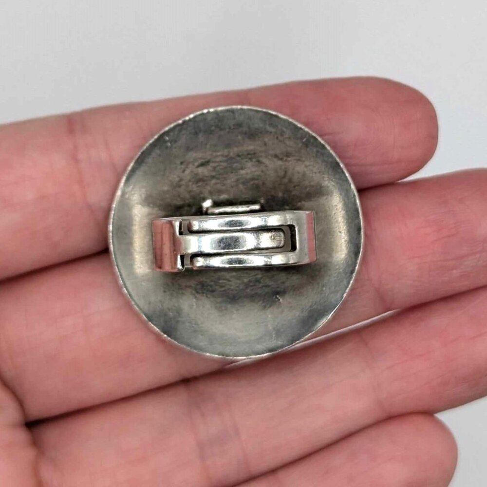 Beautiful & Adjustable Silver Shield Ring with Tiny Red Stones - Picture 6 of 7